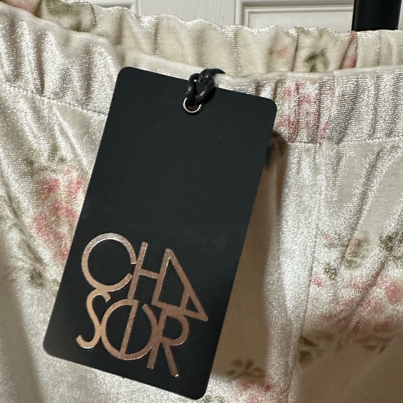 Chaser Velour Floral Print Flare Lounge Pants - Picture 2 of 3